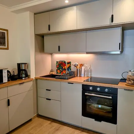 Jandri 2 By Leavetown Vacations *